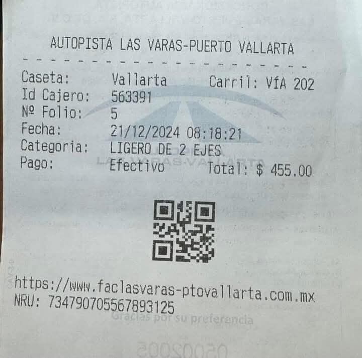 Un viaje redondo en la nueva autopista, con tres casetas de peaje, podría superar los 2 mil 600 pesos. 