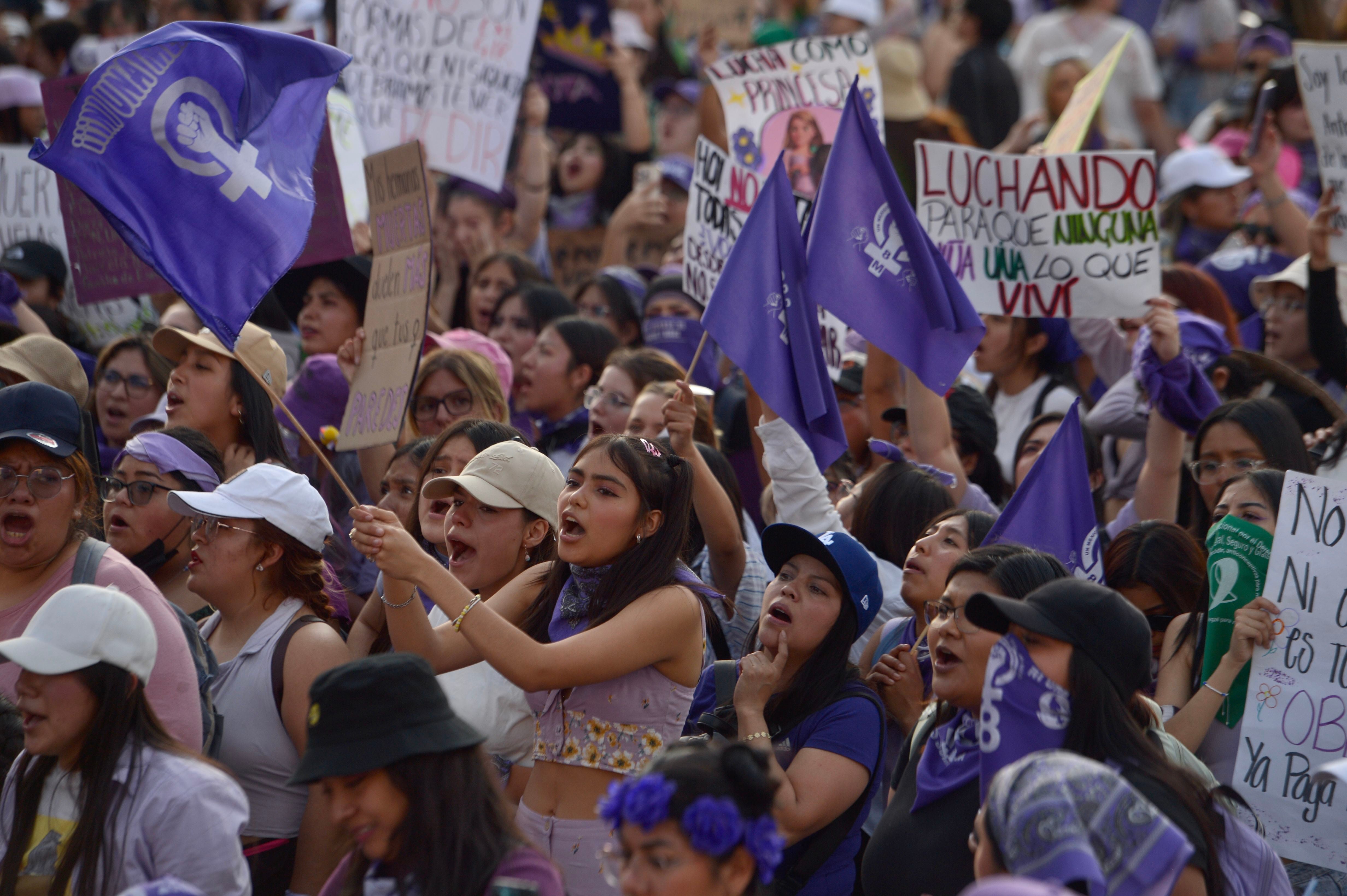 Agresión a mujeres en el 8M en Zacatecas; colectivos exigen justicia y libertad de las detenidas