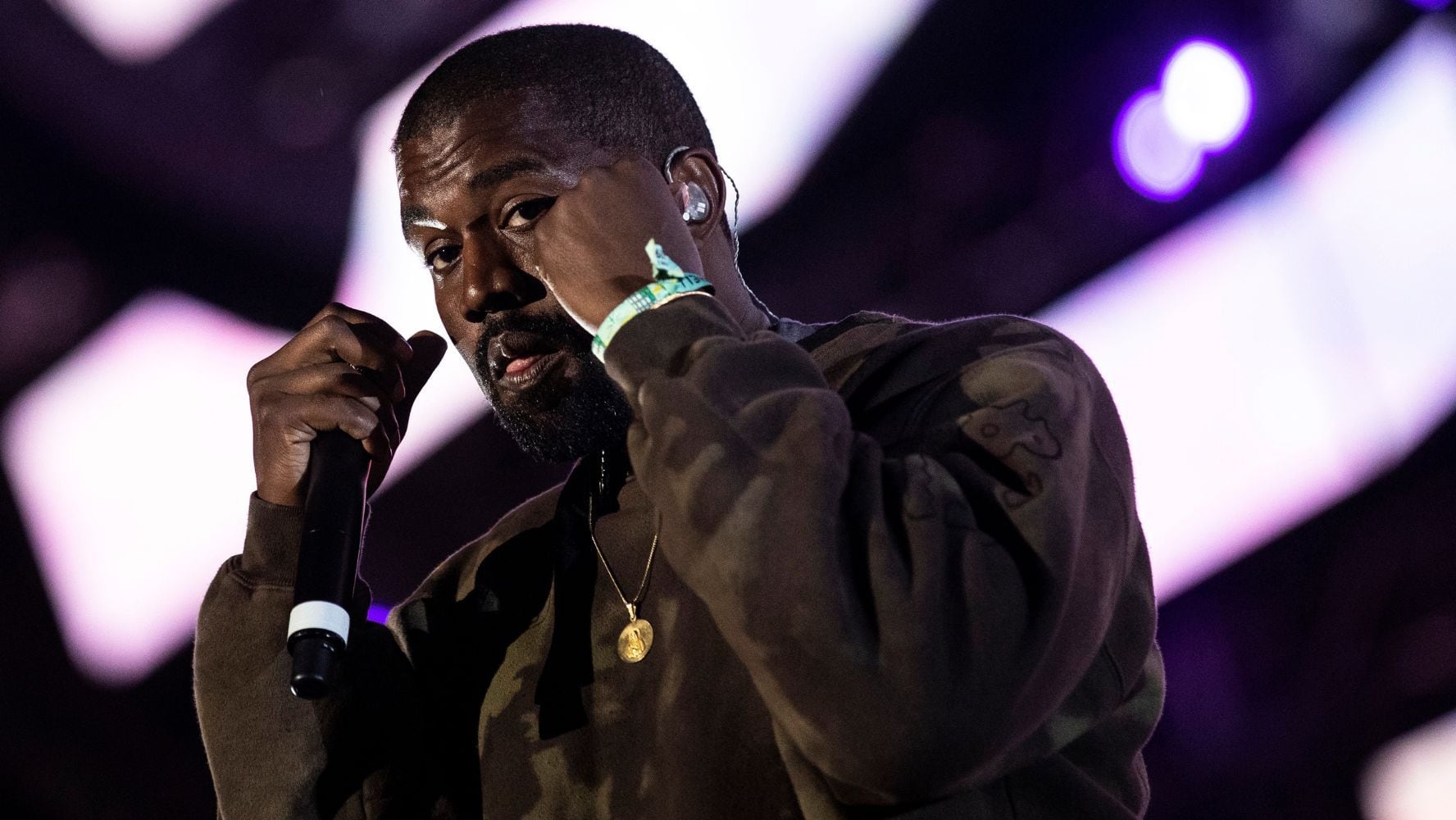 Balenciaga rompe relación con Kanye West tras polémicas y veto del rapero en redes