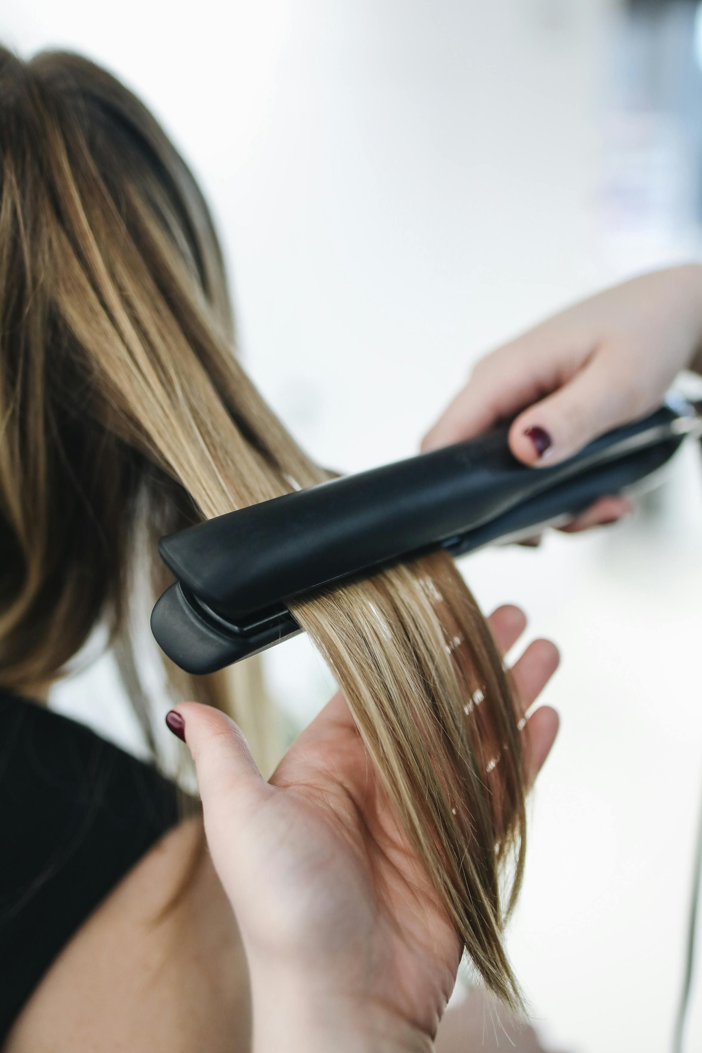 La jalea real ayuda al cabello seco y maltratado por herramientas de calor. (Foto: Pexels Polina Tankilevitch)