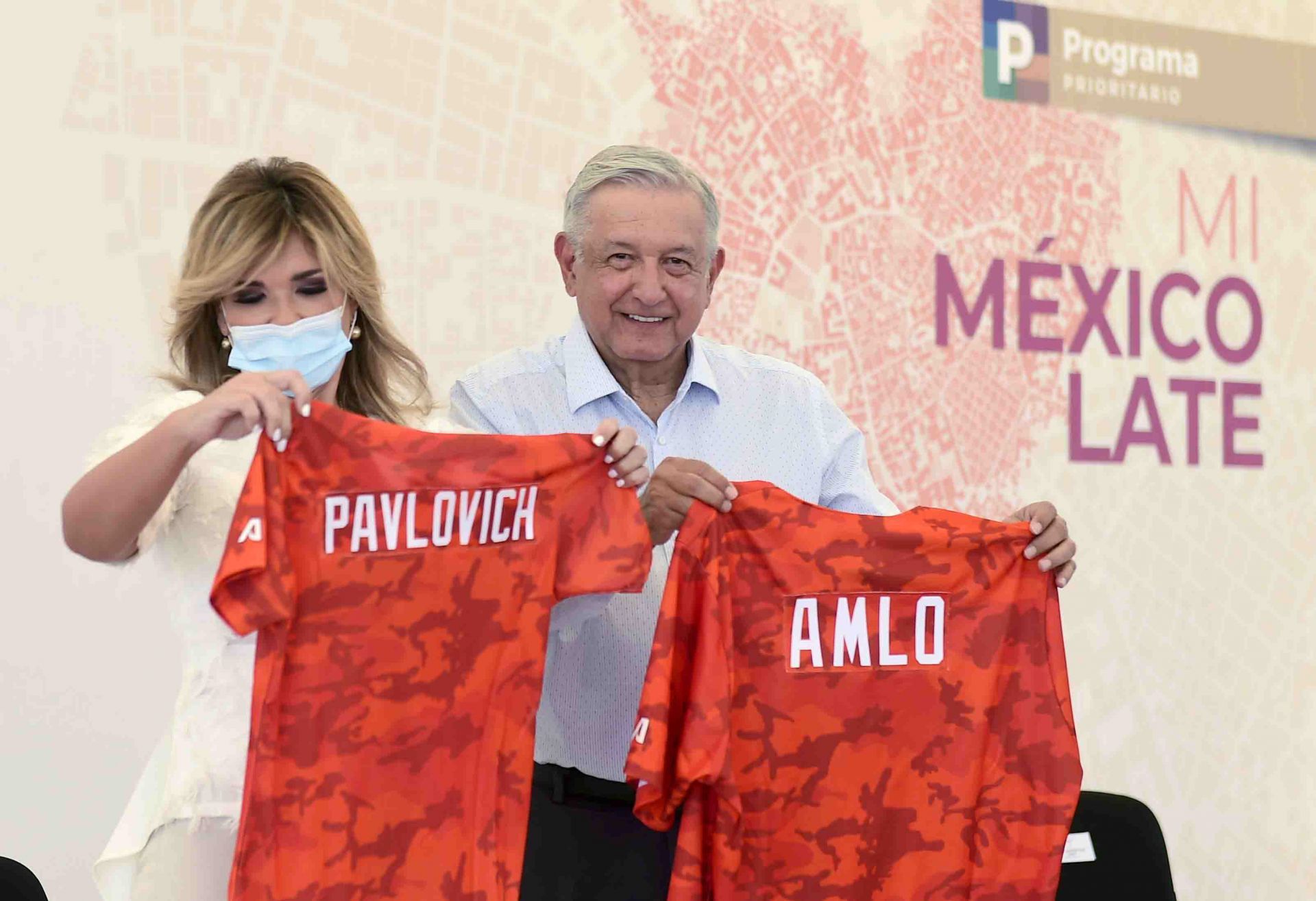 Andrés Manuel López Obrador y Claudia Pavlovich mejoraron su relación cuando ella era gobernadora de Sonora y él se convirtió en presidente.