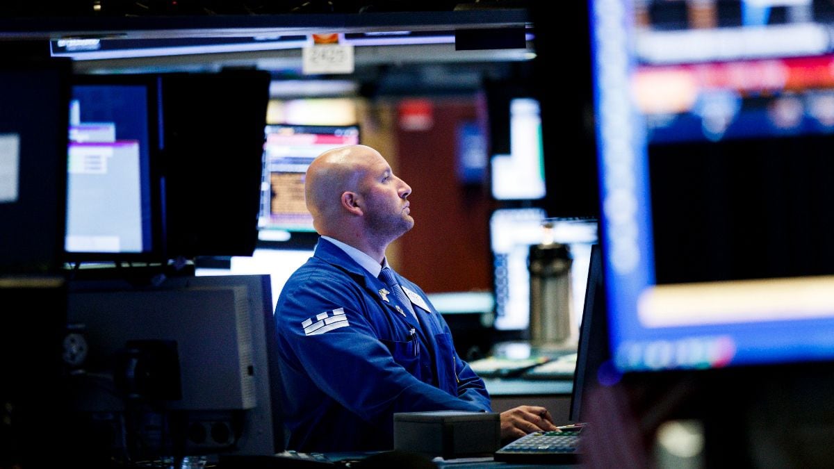 Wall Street arranca ‘optimista’ por baja probabilidad de un cierre en el Gobierno de EU: Así opera HOY