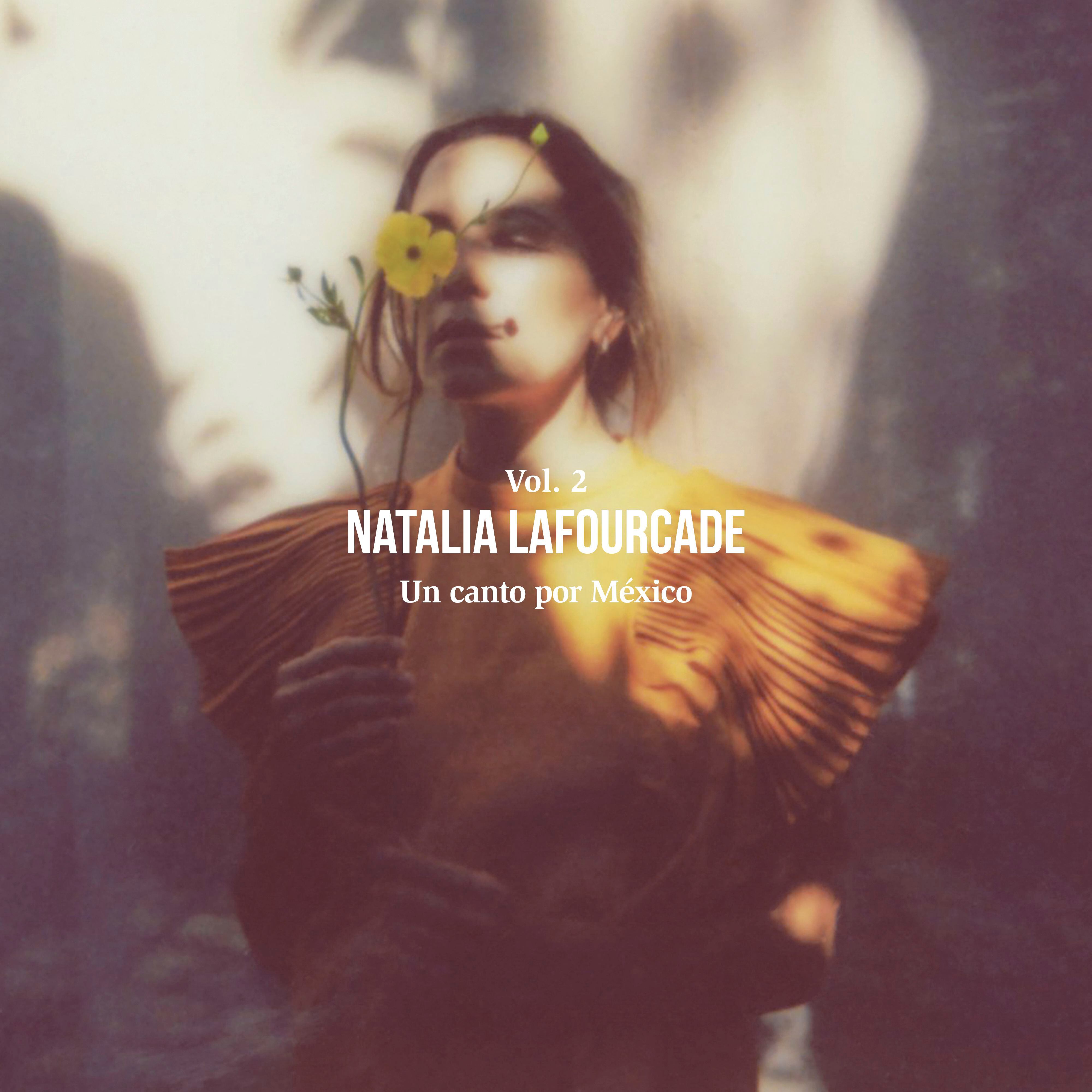 En esta imagen difundida por Sony Music México, la portada del nuevo álbum de Natalia Lafourcade.