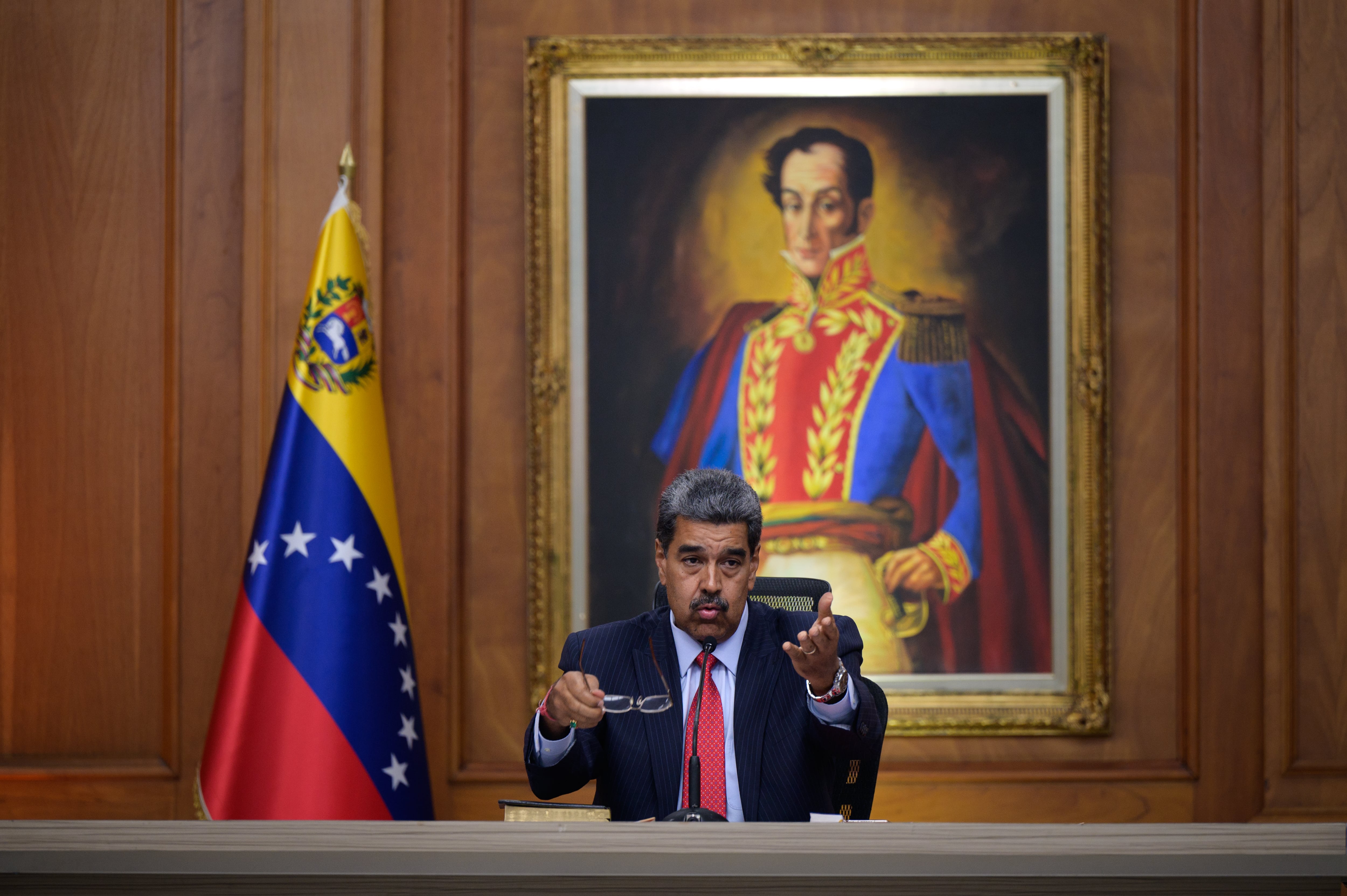 Nicolás Maduro quiere encerrar a Machado y Edmundo González por 30 años; los culpa de promover violencia
